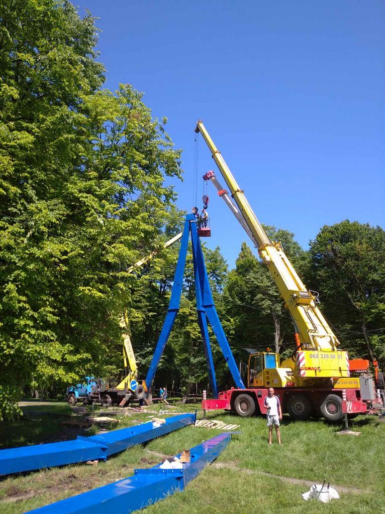 Автокран 40 тонн